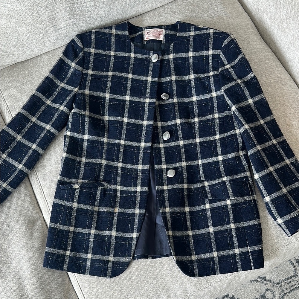 Chic Plaid Blazer in Navy and White